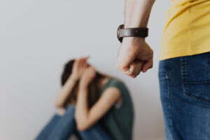 夫婦間のDVから抜け出せない理由と、被害を繰り返さないためにできること
