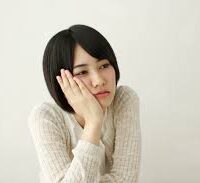 過去の恋を美化してしまう心理メカニズム