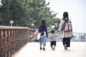 生活苦の不倫相手が「慰謝料を取る側」に回るとき　配偶者はどう対応すべきか