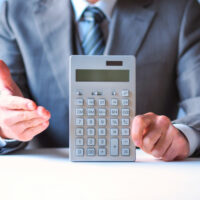 探偵費用も“値上げの波”の中にある