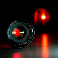 夫や妻が犯罪をしているかもしれない…盗撮・薬物・反社疑惑を感じたら